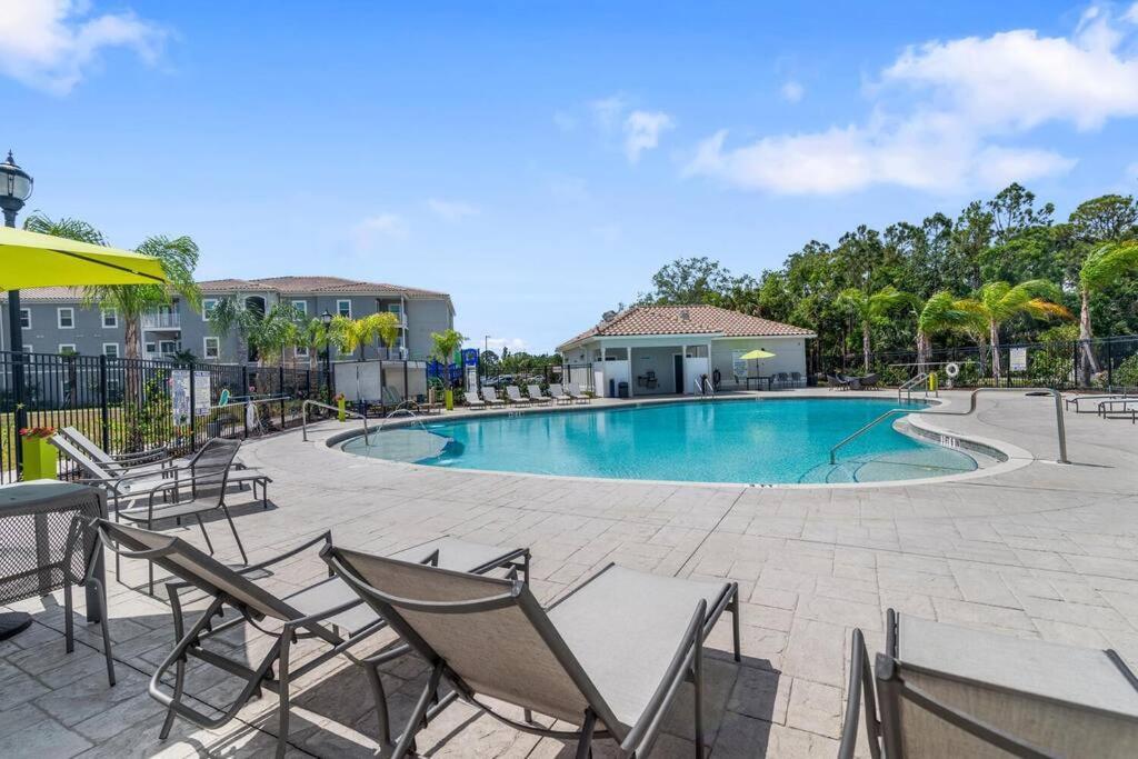 Elegant 2 Bedroom/2 Bath Condo With All Amenities Melbourne Exteriér fotografie